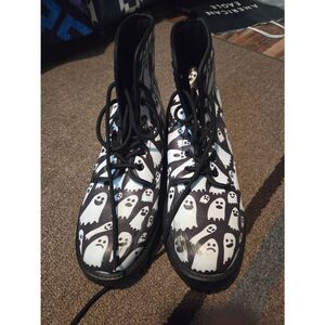 Halloween Ghost Boots size 9.5M 40EU